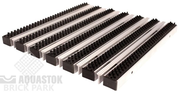  Придверный половик Cleaner 22 - резина+ворс+скребок+щетка 