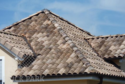 Черепица La Escandella Mixed 'S' Roof Tile Large RED Aitana