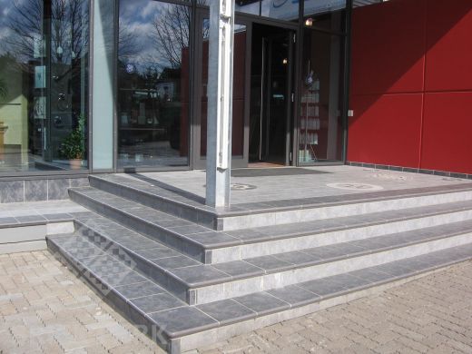 Ступень фигурный угол Stroeher Roccia 840 grigio 