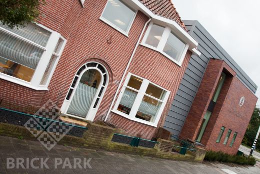 Кирпич Muhr 04 Rotbraun-bunt Kohle spezial Mod.F