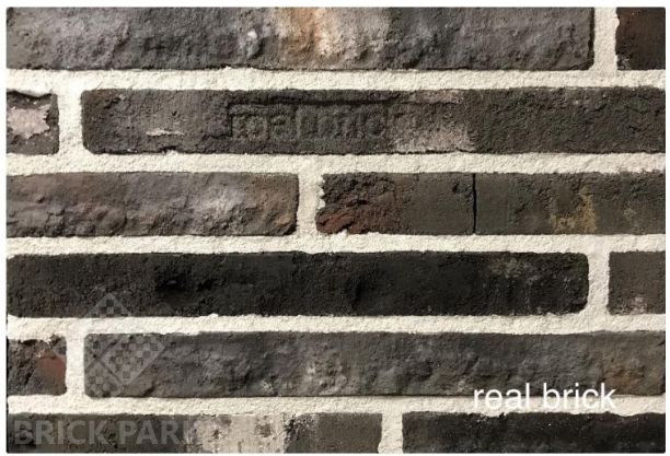 Кирпич ручной формовки Real Brick КР/0,5 ПФ Ригель 2 рядовой antic RB 13 глина античная графитовая