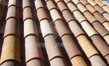 Черепица La Escandella Curved Roof Tile T5 RED Milenium