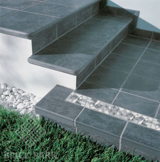 Ступень угловая - флорентинер Stroeher Roccia 845 nero 