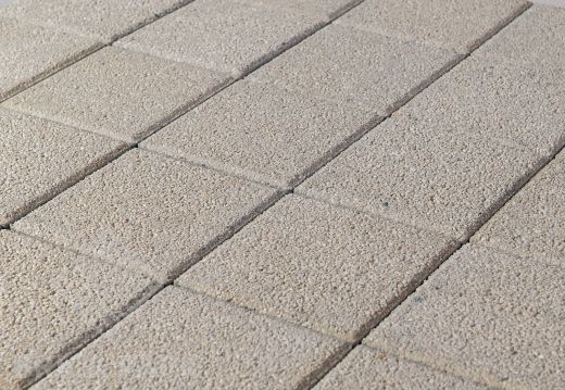 Бетонная брусчатка БРАЕР Лувр гранит белый