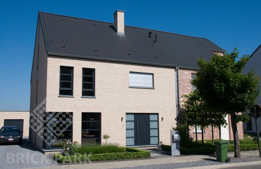 Кирпич Nelissen Rubio WDF65