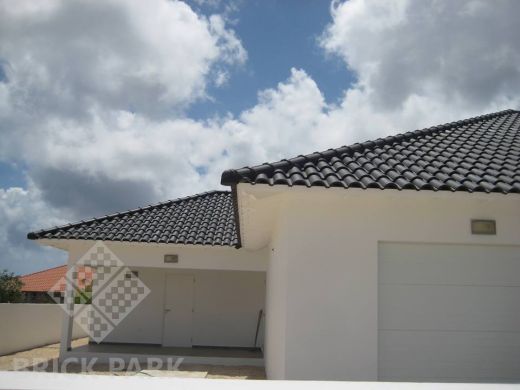 Черепица La Escandella Mixed 'S' Roof Tile Large RED Slate