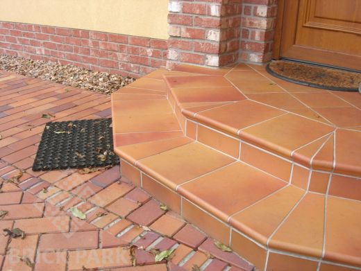 Плинтус Stroeher Euramic Classics Е 305 puma