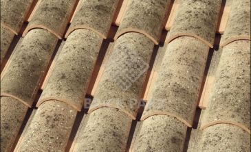 Черепица La Escandella Curved Roof Tile T5 RED Lucentum