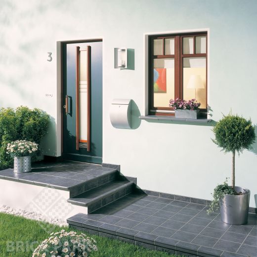 Плинтус Stroeher Roccia 845 nero 